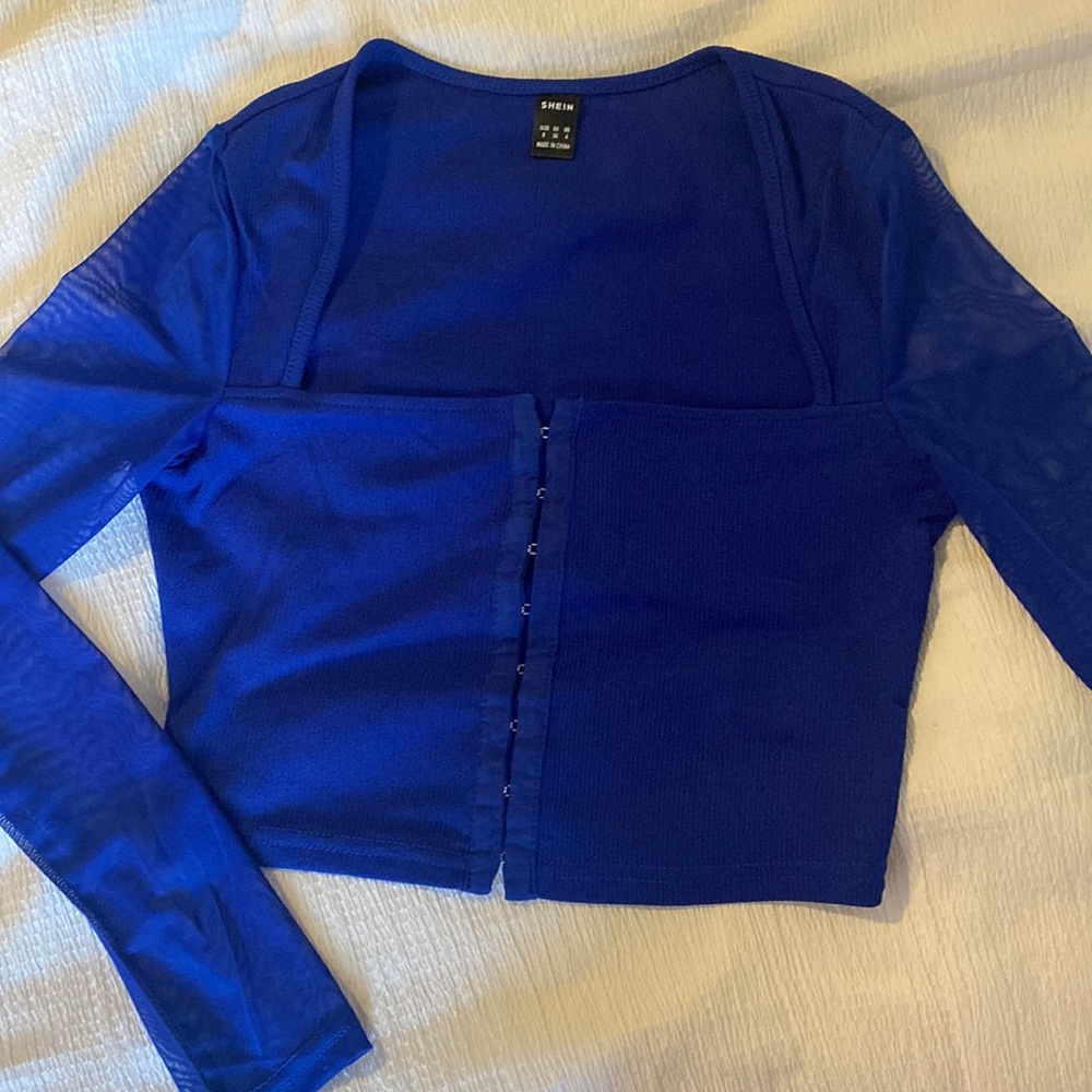 Long sleeve Crop top